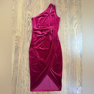 Elegant Velvet Burgundy One-Shoulder Dress